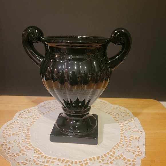 Glossy Black Trophy Style 7" Vase - Picture 1 of 7